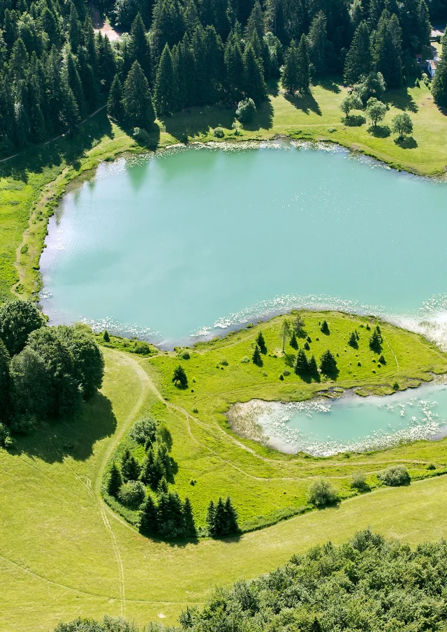 Landschaft am Genin-See