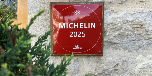 Michelin-geführtes Restaurant in Ain, l'Auberge d'Ambronay