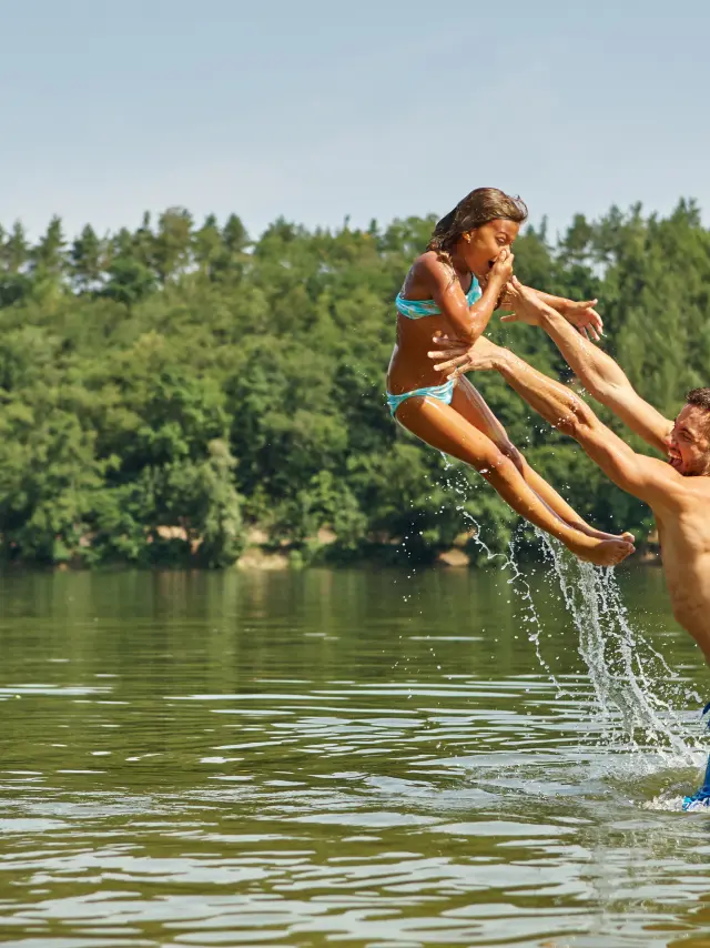 Outdoor Eau Baignadeshutterstock 563092564